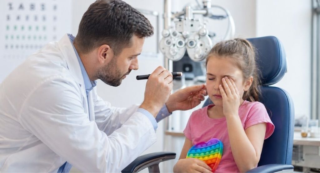Otizm ve Göz Sağlığı: Görme Sorunları Neden Gözden Kaçıyor?